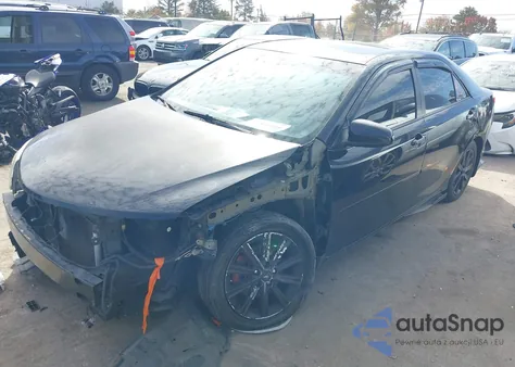 2012 Toyota Camry Xle z USA, uszkodzony, nr VIN 4T1BF1FK7CU020101